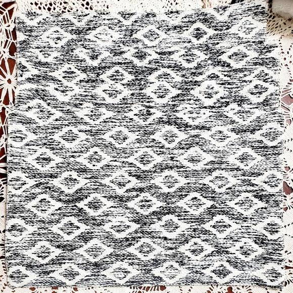 Cynthia Rowley Bohemian Southwestern Diamond Ethnic Print Thick Placements - Picture 2 of 6